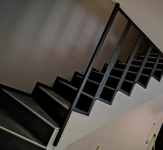 BG meubles escaliers garde corps