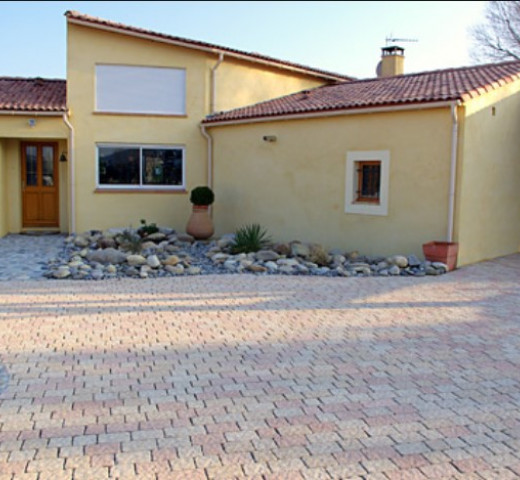 Durtschi dallage cour maison empierrage