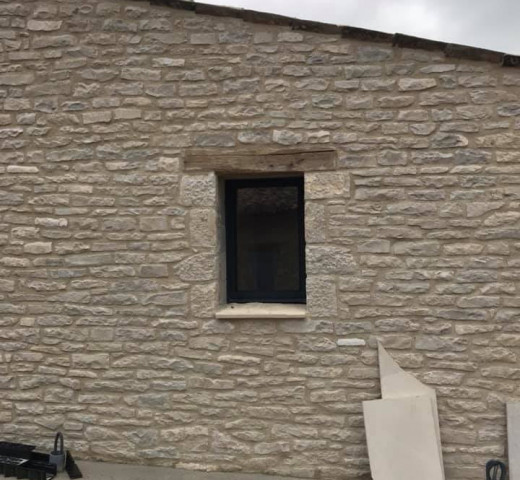 ABP menuiserie fenetre façade pierre