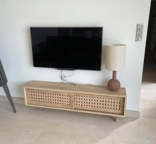 ABP menuiserie meuble TV suspendu tressé chêne