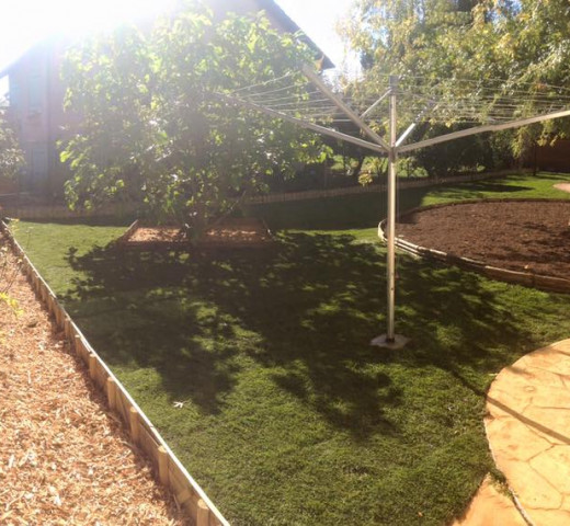 Boulanger aménagement pelouse et arbres