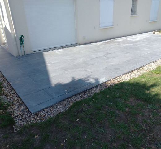 Francis multiservices carrelage terrasse ragréage avant nettoyage
