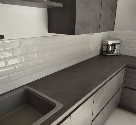 Francis multiservices pose crédence pose en T