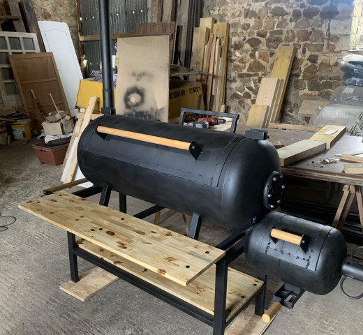 Skaiia Factory barbecue