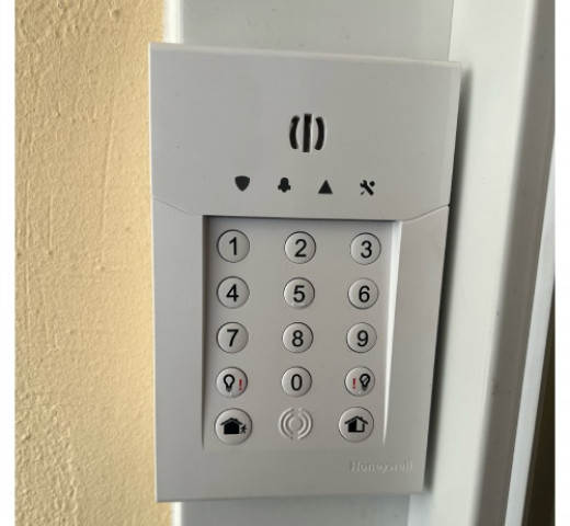 Détecteur de mouvements avec caméra Mario IOB à Saint-Medard-en-Jalles installateur d'alarmes Cherche un Pro.fr Annuaire Artisan