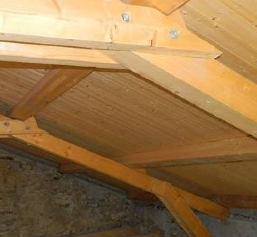 Charpente TCR rénovation à laragne Rénovation Traditionnelle Cherche un Pro.fr Annuaire Artisan