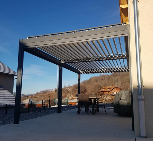 Pergola SASU MJM Menusier à Sisteron Cherche un Pro.fr Annuaire Artisan