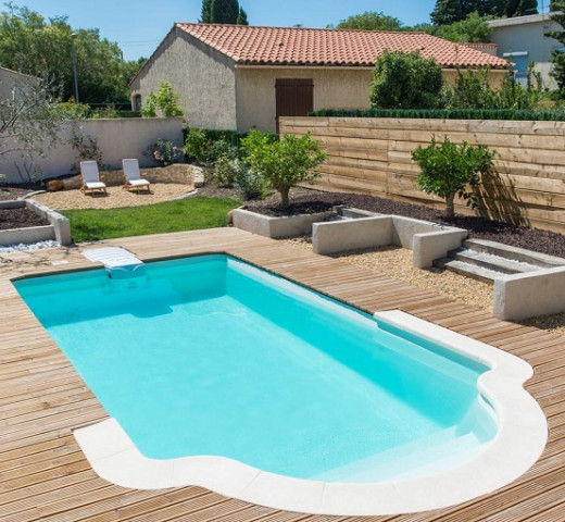Piscine connectée AXEO avec marches Histoire D'eau Pisciniste à Sisteron Cherche un Pro.fr Annuaire Artisan