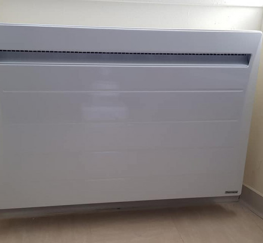 Radiateur Jabron Energies Energies renouvelables aux Omergues Cherche un Pro.fr Annuaire Artisan