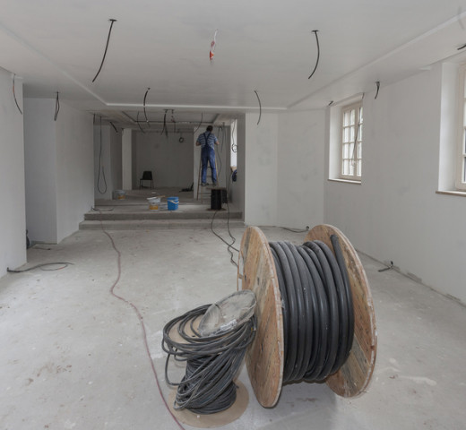 Électricité locaux RGB Plombier Electricien à Mison Cherche un Pro.fr Annuaire Artisan