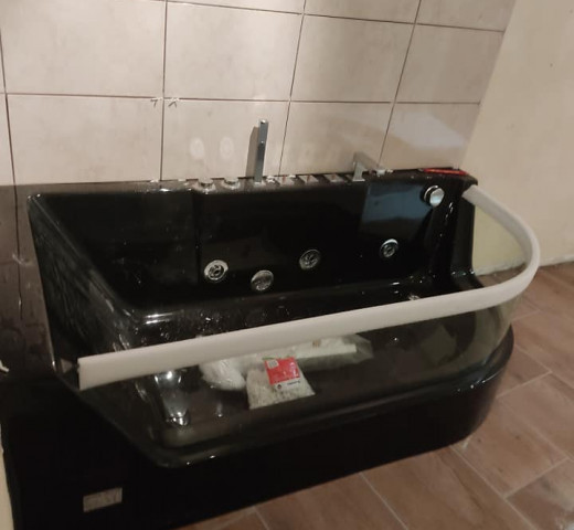 Baignoire balnéo Rémy Briand rénovateur à Mison Cherche un Pro.fr Annuaire Artisan