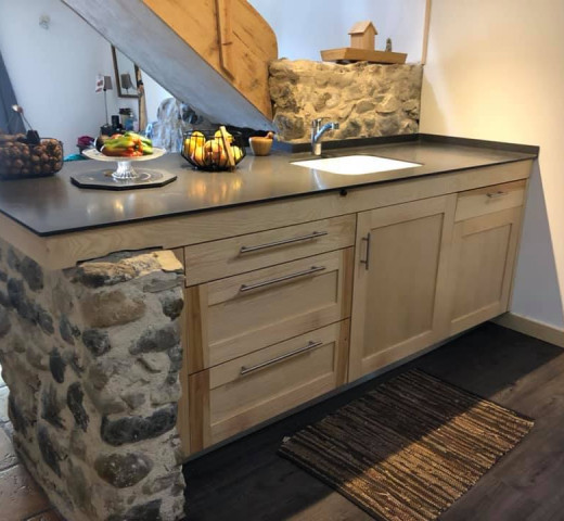 Cuisine bois pierre l'Atelier de Damien Ebeniste à L'escale Cherche un Pro.fr Annuaire Artisan