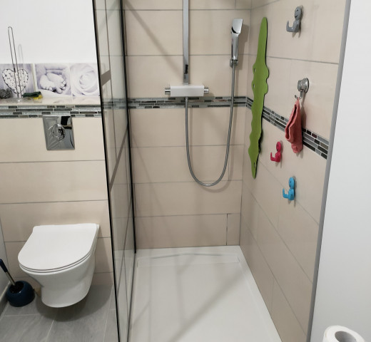 Douche et carrelage GMA services electricien et plombier MONTFERRAND-LE-CHATEAU Cherche un Pro.fr Annuaire Artisan