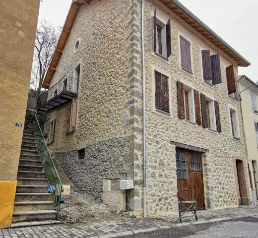 Maison en pierre Nouvelle Façade, Façade à Serres Cherche un Pro.fr Annuaire Artisan