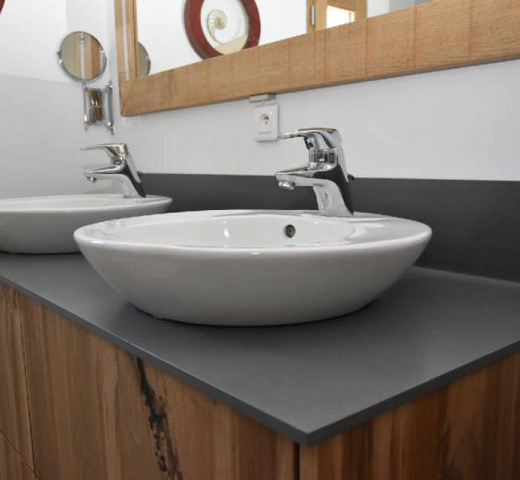 Salle de bains l'Atelier de Damien Ebeniste à L'escale Cherche un Pro.fr Annuaire Artisan