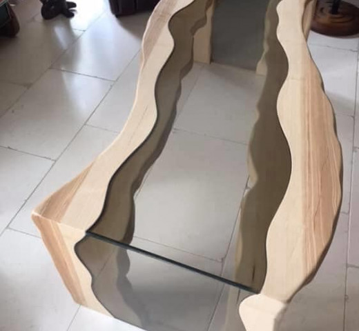 Table bois verre l'Atelier de Damien Ebeniste à L'escale Cherche un Pro.fr Annuaire Artisan