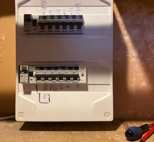 ableau électrique avec 12 14 sorties Markelec electricien à Marseille Cherche un Pro.fr Annuaire Artisan