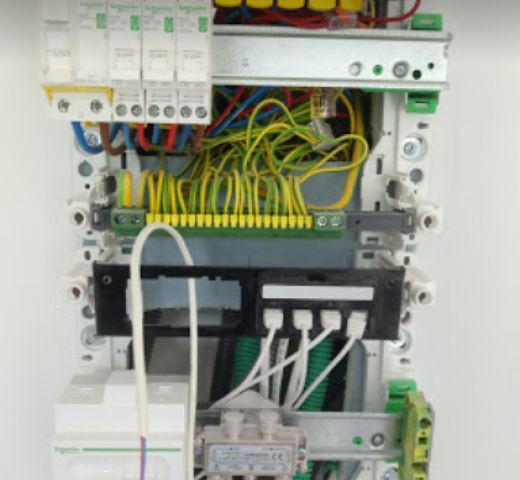 tableau électrique Neelec electricien à Montpellier Cherche un Pro.fr Annuaire Artisan