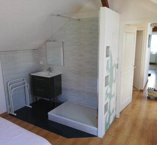 Douche Bonnardel Carrelage carreleur à Montmaur 05 carrelage, sols, parquets, planchers Cherche un Pro.fr annuaire d'artisan locaux