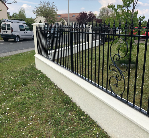 Gaudelet peinture clôture E-G Artisan - Rénovateur à Ingre 45 - entretien bâtiment, charpente, maçonnerie, ramonage - cherche un pro.fr Annuaire d’artisans locaux