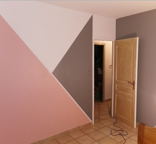 Ischo chambre Homme toutes mains - Multi travaux à Le Pontet 84 - Pisciniste, plomberie, maçonnerie - cherche un pro.fr Annuaire d’artisans locaux