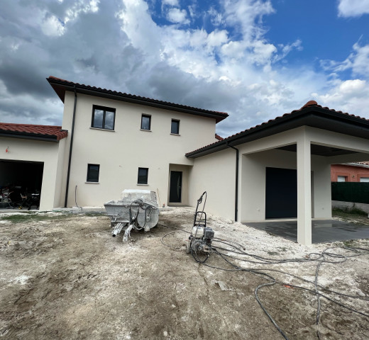 KARAHAN facade maison garage avancée