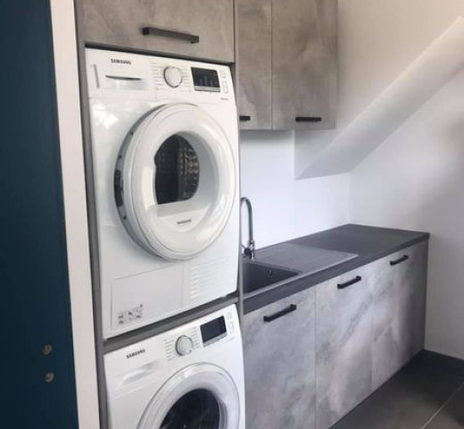 cuisine aménagée petit espace cuisine teisseire cuisiniste à gap cuisine, dressing pour cuisine, placards de cuisine Cherche un Pro.fr Annuaire d'artisans locaux