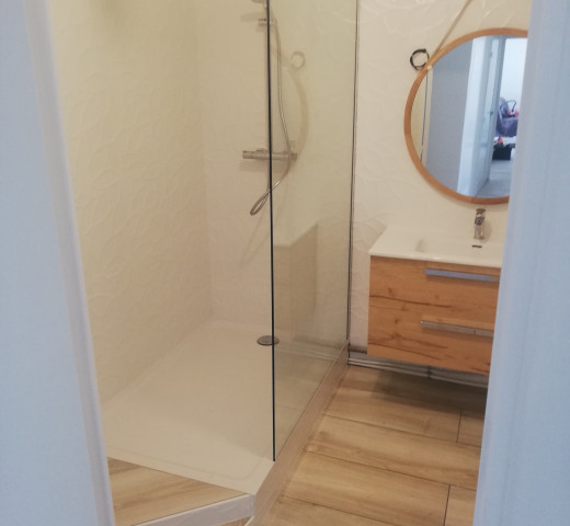 salle de bain SDB Bonnardel Carrelage carreleur à Montmaur 05 carrelage, sols, parquets, planchers Cherche un Pro.fr annuaire d'artisan locaux