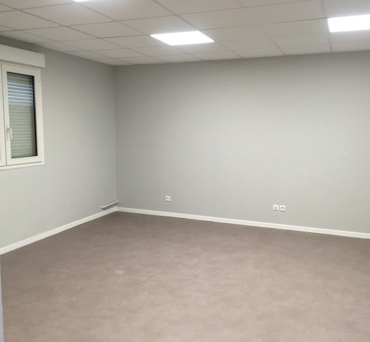 peinture chambre Touraine Services - Rénovateur à Joue-Les-Tours 37 - travaux à neuf, plaquiste, peinture, isolation - cherche un pro.fr Annuaire d’artisans locaux