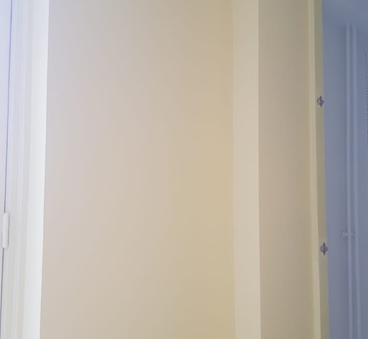 AMR PYRAMIDES AYTRE 17 peinture couloir