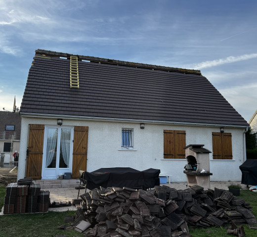 NETTOYAGE TOIT FACADE LEROY FABULET COUVREUR TOIT STIRING WENDEL annuaire artisan Cherche-un-pro.fr