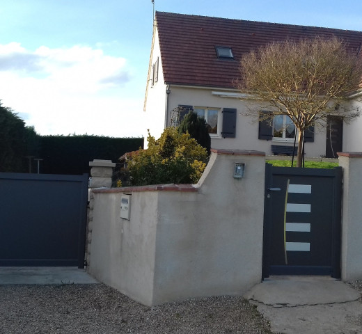 Portail ALU MICHON LEBLOND ART ET FENETRES - Chalon sur Saone