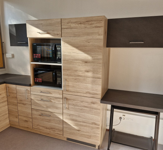 JF Conseil et Aménagement à SAINT-AMAND-SUR-SEVRE 79 cuisine électroménager intégré