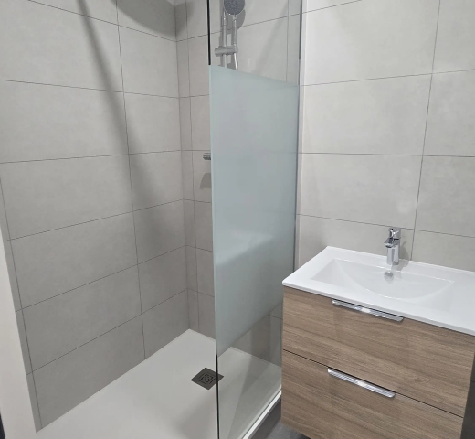 LVDR Clamart renovation Salle d_eau Cherche-un-pro.fr